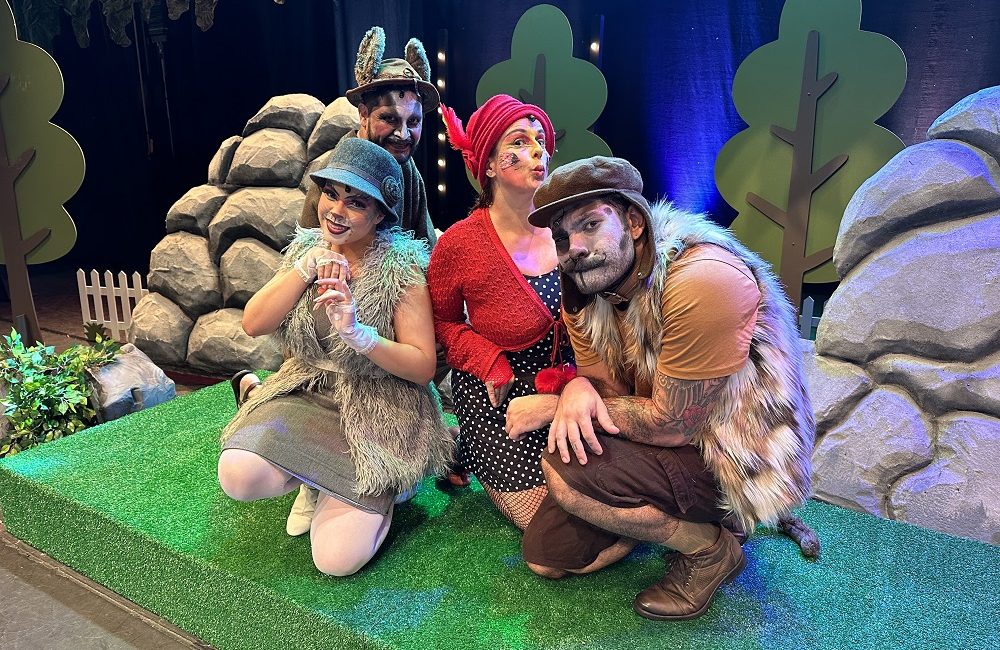 Os Saltimbancos - Teatro Uol